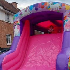 Unicorn springkasteel